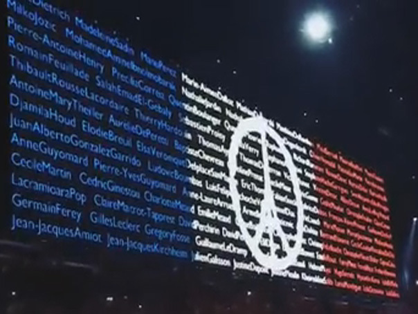 Imaginea articolului Trupa U2 a compus un cântec în memoria victimelor ucise în atentatele teroriste de la Paris - VIDEO