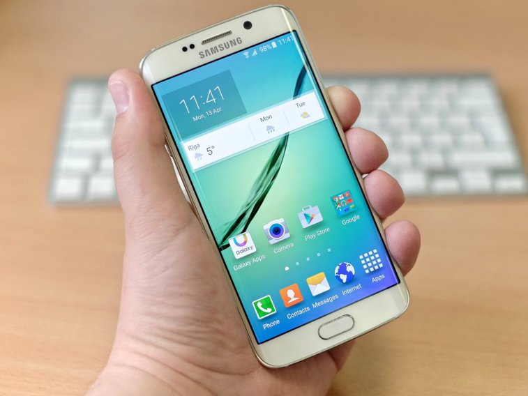 Imaginea articolului Samsung explică de ce iau foc telefoanele Note7