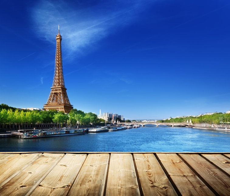 Imaginea articolului Unde poţi călători cu 500 de euro: Paris, Londra sau Năvodari. Cum arată ofertele turistice