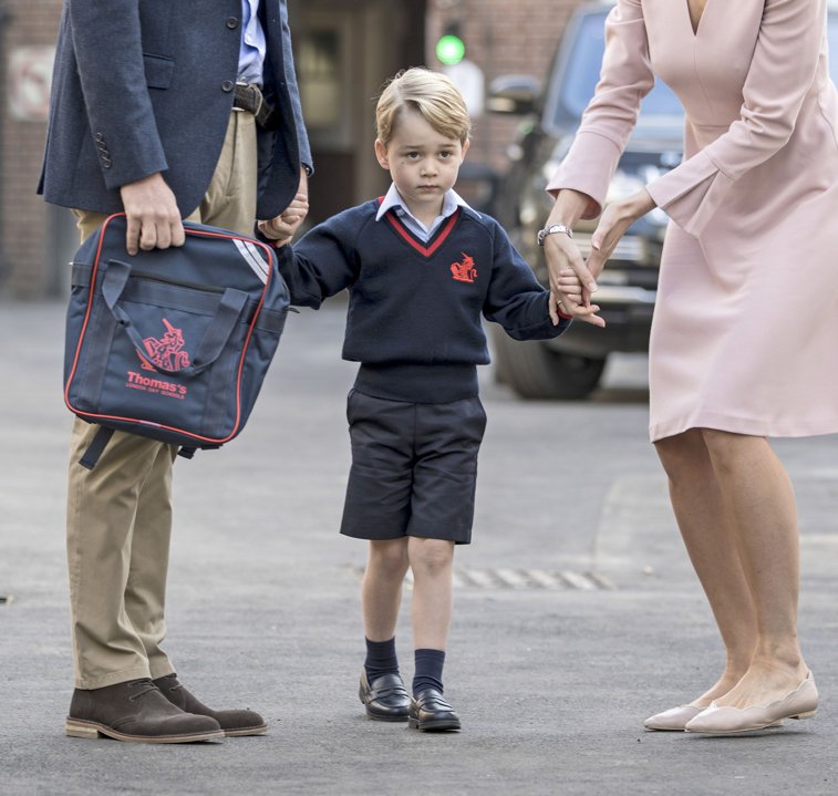 Imaginea articolului Motivul pentru care Prinţul George nu are voie să îşi facă un ”cel mai bun prieten” la şcoală