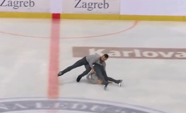 Imaginea articolului IMAGINILE ZILEI: Momente de coşmar în patinajul artistic, după ce un american îşi scapă partenera pe gheaţă