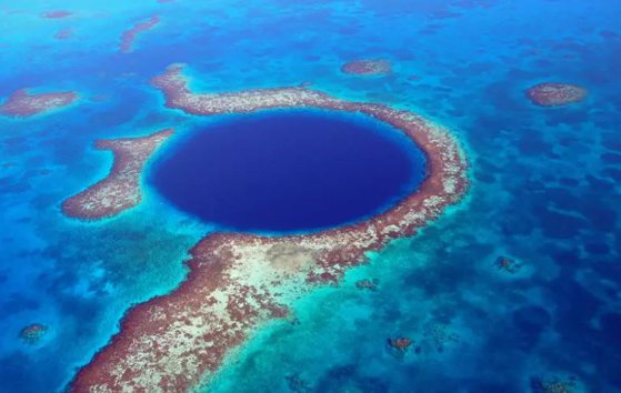 The article's The alarming discovery made by explorers at the bottom of Belize's Blue Holes, one of the natural wonders of the planet