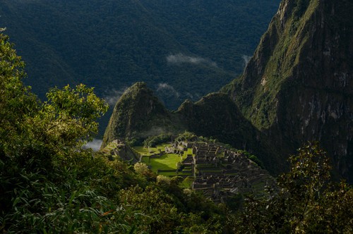 Imaginea articolului Ce măsuri au luat autorităţile din Peru, după ce turiştii au folosit Machu Picchu pe post de WC
