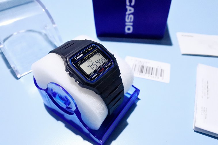 Imaginea articolului Motivele pentru care un emblematic model de ceas Casio este preferat de terorişti. Este singurul brand etalat de Osama bin Laden în public