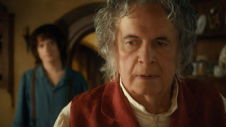 Imaginea articolului A murit Ian Holm, cunoscut pentru rolul lui Bilbo Baggins din franciza "Lord of the Rings"