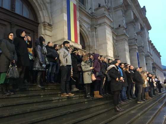 Imaginea articolului Bucharest Magistrates Stage Protests Against Government Judicial Decree