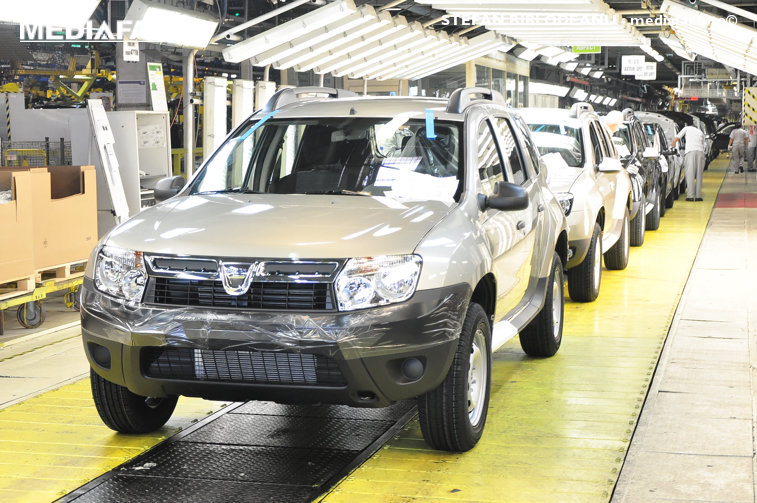 Imaginea articolului Dacia Halts Production for 7 Days in April on Chip Shortage
