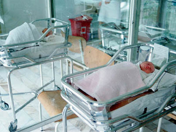 Imaginea articolului Naşterea prin cezariană creşte riscul apariţiei obezităţii la nou-născuţi