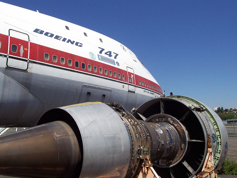 Cel mai cunoscut model de avion fabricat de Boeing este scos la pensie după aproape 50 de ani. Galerie FOTO
