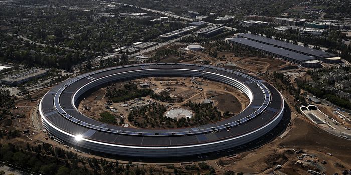 Boom tehnologic: Apple a început testarea celui mai mare campus corporativ din istorie