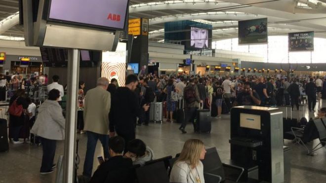British Airways a anulat toate zborurile de pe cele mai mari aeroporturi din Londra