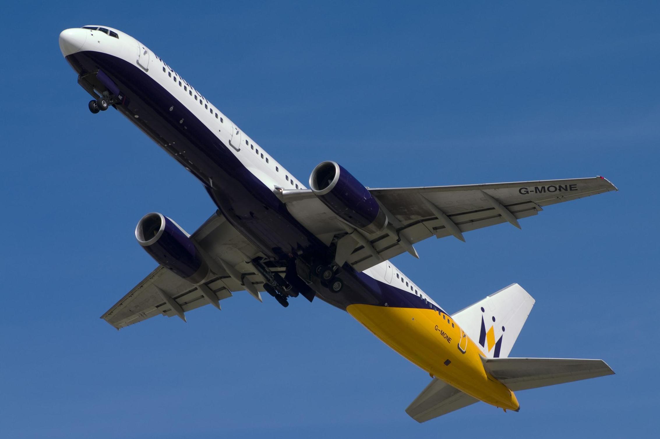Una dintre cele mai mari companii aeriene din Europa a depus cererea pentru insolvenţă. Peste 100.000 de turişti sunt blocaţi în străinătate