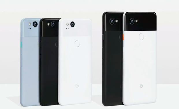 Cum să devii un gigant în vânzarea de smartphone: Google a lansat două noi smartphone-uri, căşti care traduc în timp real din 40 de limbi şi un laptop