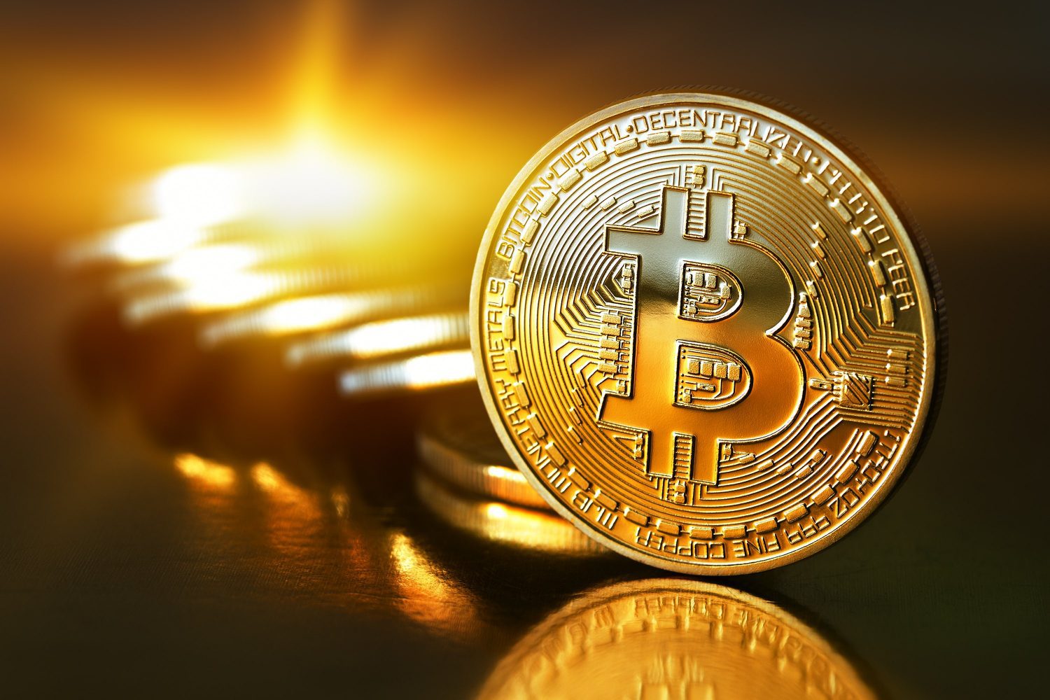 o monedă și bitcoin