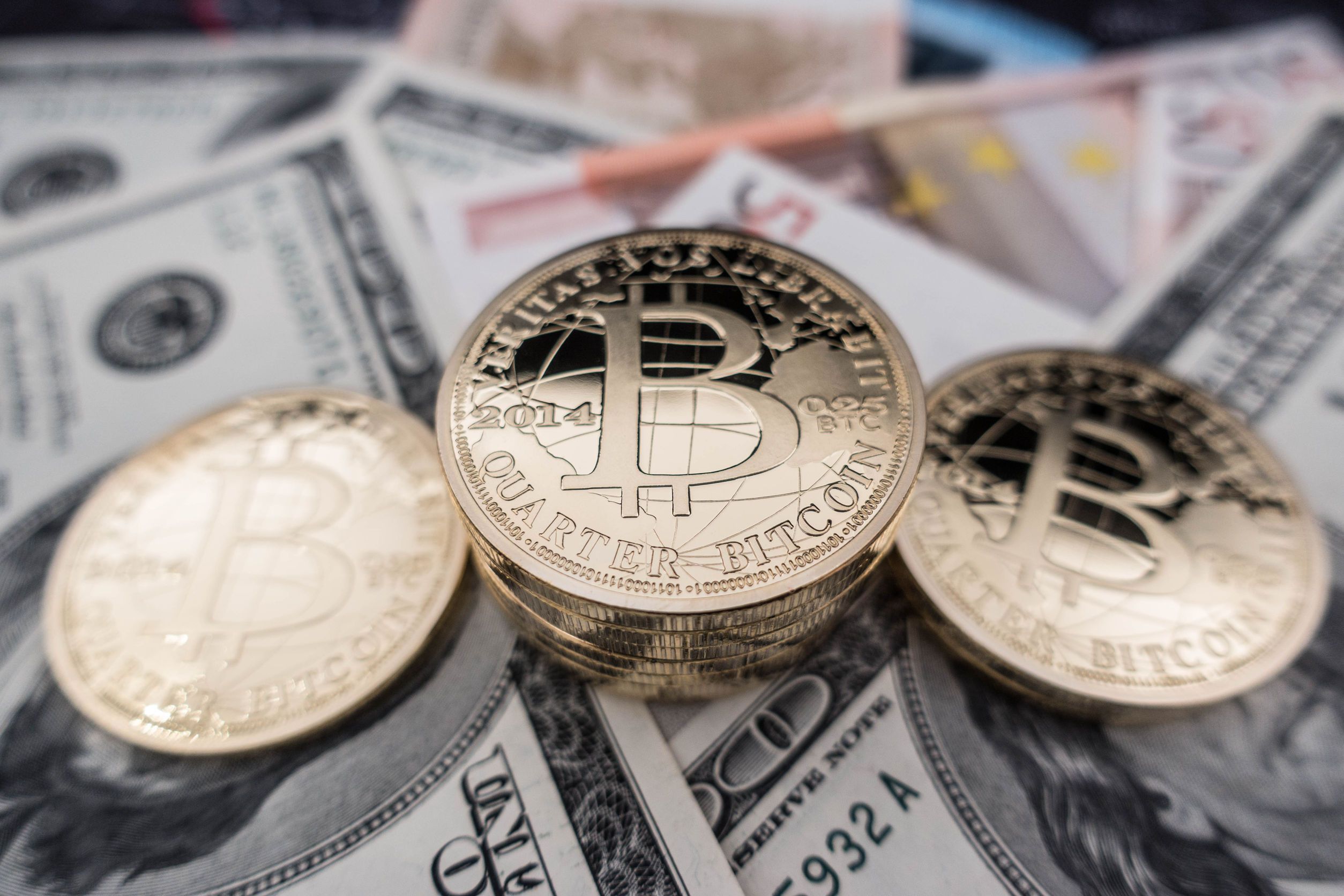 bitcoin și tranzacționarea în valută