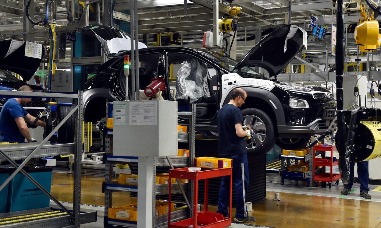 Apple, să ajungă la acord cu Hyundai-Kia pentru construirea primei maşini autonome din