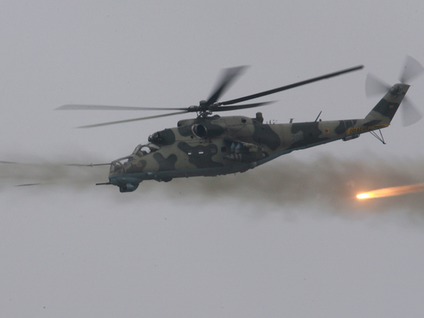 Un elicopter militar s-a prăbuşit în judeţul Sibiu, la limita cu judeţul Mureş