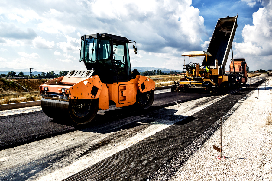 Constructorii bistriţeni de la Dimex au reabilitat cu 13 mil. euro un drum judeţean de 20 km în Maramureş