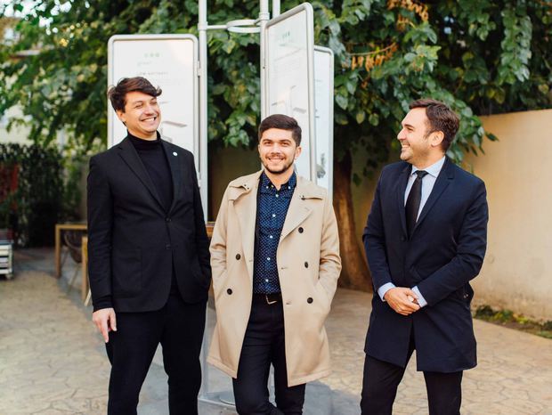 Cum au reuşit trei tineri din România să transforme cele mai arzătoare nevoi ale oamenilor într-o afacere profitabilă - VIDEO
