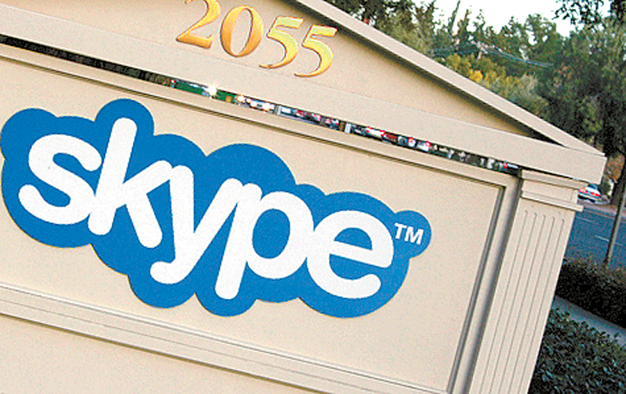 Skype testează un translator universal pentru apelurile de voce