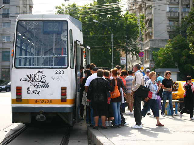 Cum arată cel mai nou tramvai realizat în România | FOTO