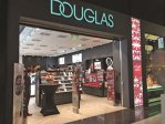 Retailerul de cosmetice Douglas şi-a menţinut afacerile la peste 150 mil. lei. Compania a deschis trei magazine offline în 2020 şi a ajuns la o reţea de 33 de unităţi