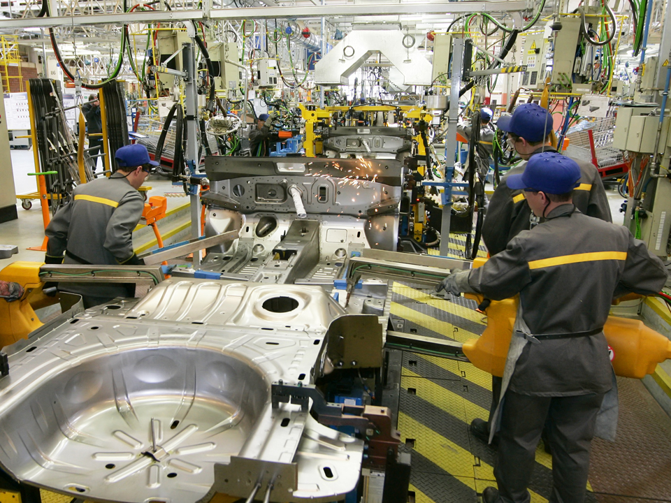 Belgienii de la VCST au investit 30 mil. euro la Alba Iulia într-o fabrică de componente auto