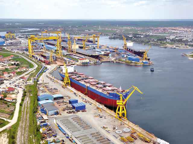 Industria şi-a schimbat liderul la export: Şantierul naval Daewoo-Mangalia a luat faţa combinatului Mittal Galaţi