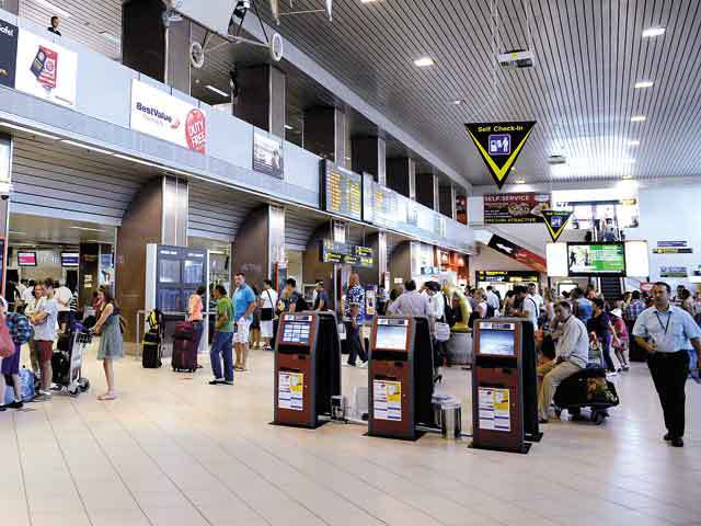 Compania Naţională de Aeroporturi Bucureşti, cifră de afaceri mai mare cu 10% şi profit operaţional în creştere în S1