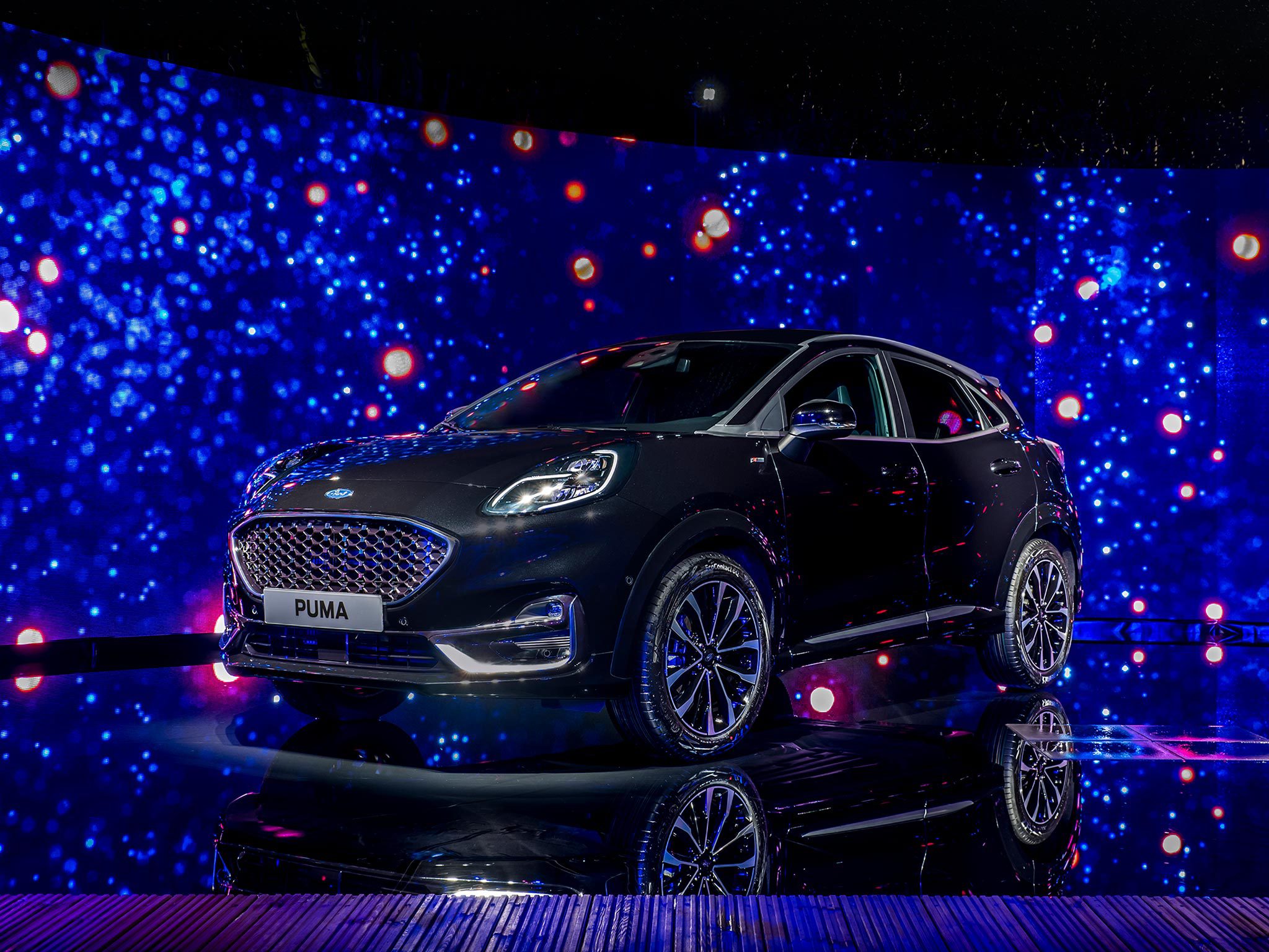 Primul automobil premium produs în România – Ford a demarat la Craiova producţia SUV-ului Puma Vignale