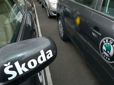Skoda ar putea muta producţia maşinilor electrice Enyaq în Germania