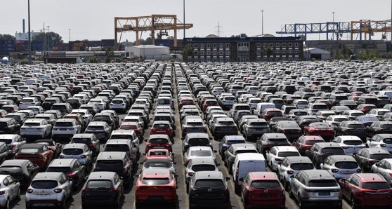 Chinezii se infiltrează în inima industriei auto germane. Vor câştiga bătălia electricelor cu germanii şi europenii?