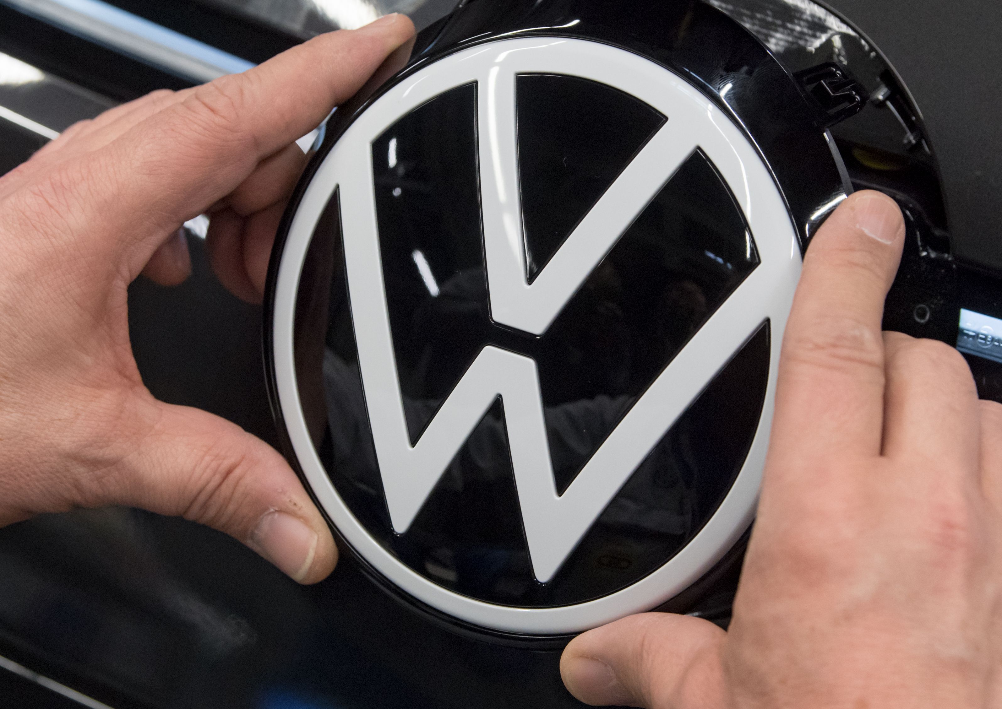 De ce îşi construieşte Volkswagen o echipă de 3.000 de ingineri în China