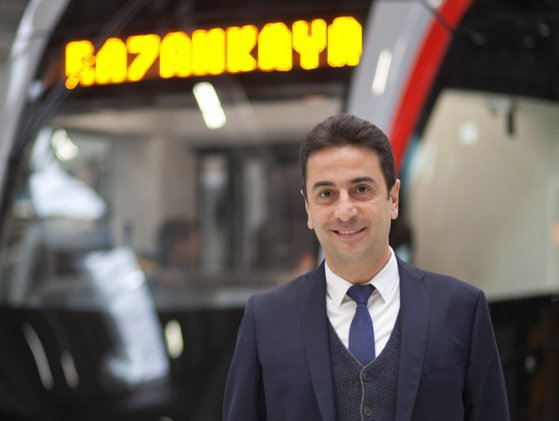 Primăria Timişoara cumpără 17 tramvaie, cu finanţare europeană, de la producătorul turc Bozankaya. Valoarea contractului, 33 mil. euro