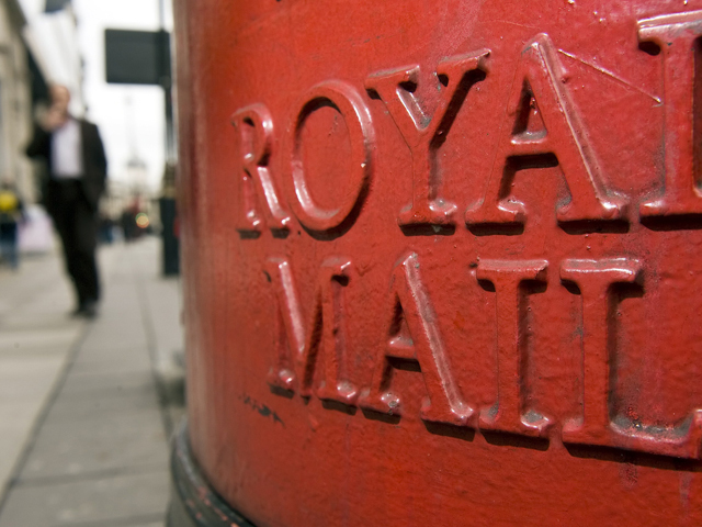Miliardarul Daniel Kretinksy vrea să pună mâna pe Royal Mail din UK