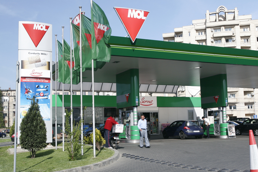 MOL: Vom deschide în acest an 12 benzinării în România, în afara staţiilor cumpărate de la Eni