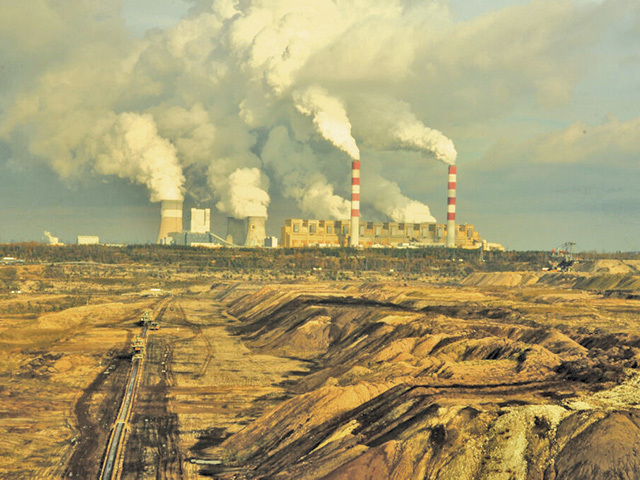 În Europa, cărbunele nu este mort, dar bate în retragere. În Europa de Est, deşi energia regenerabilă se dezvoltă exploziv, minerii încă mai pot speria guvernele