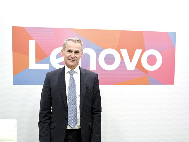 Preşedintele Lenovo pentru regiunea EMEA: Acum doar vânzările către companii sunt în creştere