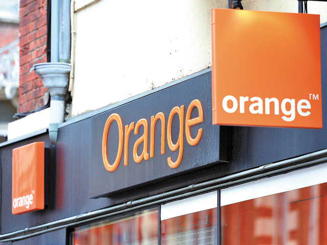 Cele 5 companii deţinute de grupul francez Orange în România au avut afaceri cumulate de 5,5 mld. lei în 2017, în creştere cu 9%, cu un profit net de 321 mil. lei