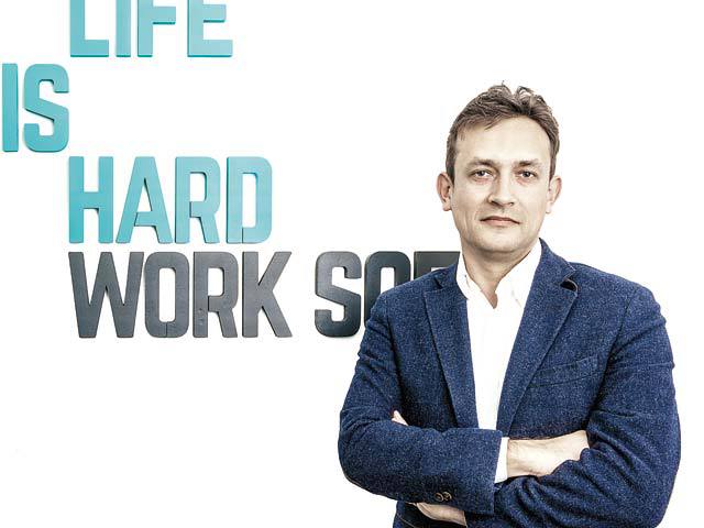 Erik Barna, Life is Hard: Suntem în discuţii avansate pentru achiziţia unei companii locale. Totodată, compania de software din Cluj-Napoca are în plan să atace şi pieţele de asigurări din Europa cu propriile produse software