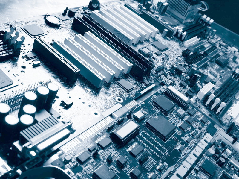 Olandezii investesc 100 de milioane de euro într-o tehnologie inovatoare de producţie de semiconductori