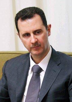 În urmă cu doi ani preşedintele Siriei Bashar al-Assad a declarat că Omar Hayssam se află în închisorile siriene. Acum forţele loiale lui, sprijinite de Rusia şi Iran şi de luptători libanezi, se luptă cu rebeli susţinuţi de Occident care-i cer să renunţe la putere