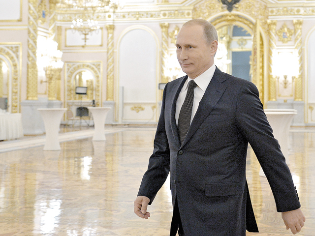 Putin ar mai putea rezista cinci-zece ani la conducerea Rusiei. "Puterea de îndurare a populaţiei nu s-a epuizat"