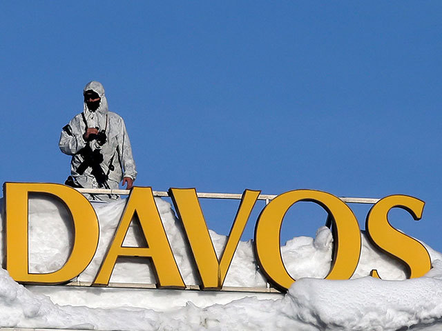 În al 50-lea an de existenţă, Forumul Economic Mondial de la Davos, unde se reuneşte crema politică, financiară, de business şi academică a lumii, încearcă să regăsească spiritul capitalismului