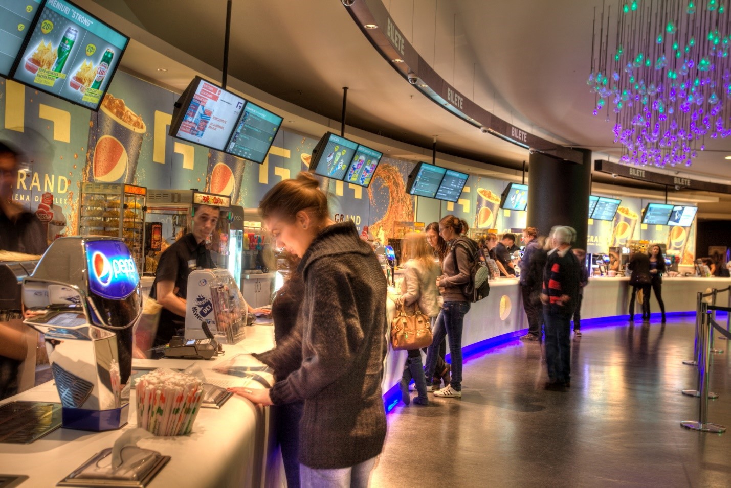 Tranzacţia se confirmă: Gigantul austriac Cineplexx cumpără Grand Cinema & more din Băneasa Shopping City 