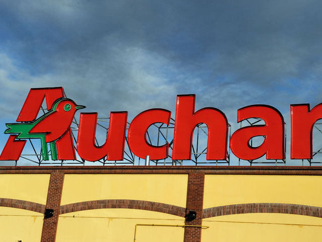 Ungaria a amendat Auchan cu 3,3 milioane euro pentru concurenţă neloială