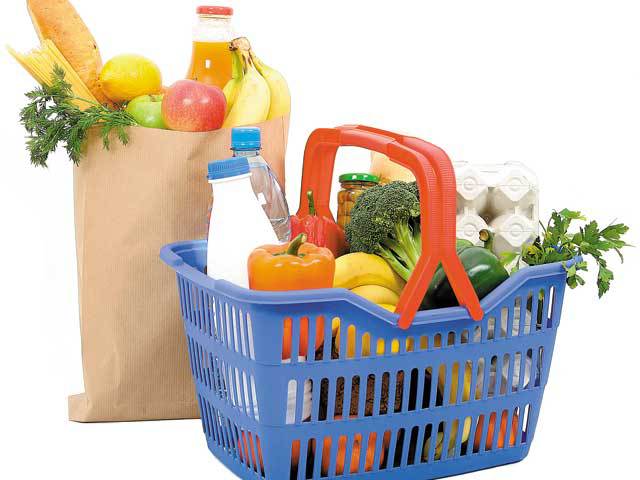 exaggeration parade lips Retailerii au redus preţurile la alimentele de bază, carne, lapte şi ulei,  cu 12%, în