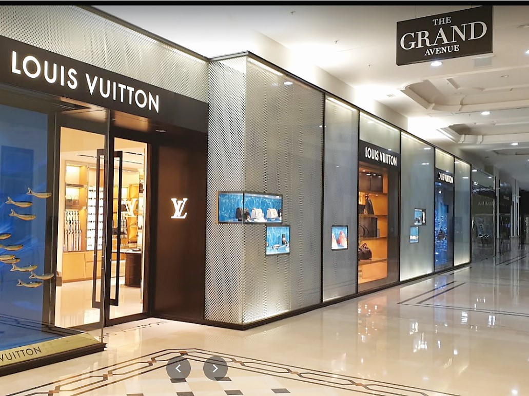 Singurul magazin Louis Vuitton din Bucureşti a ajuns la afaceri de 41 mil.  lei şi o
