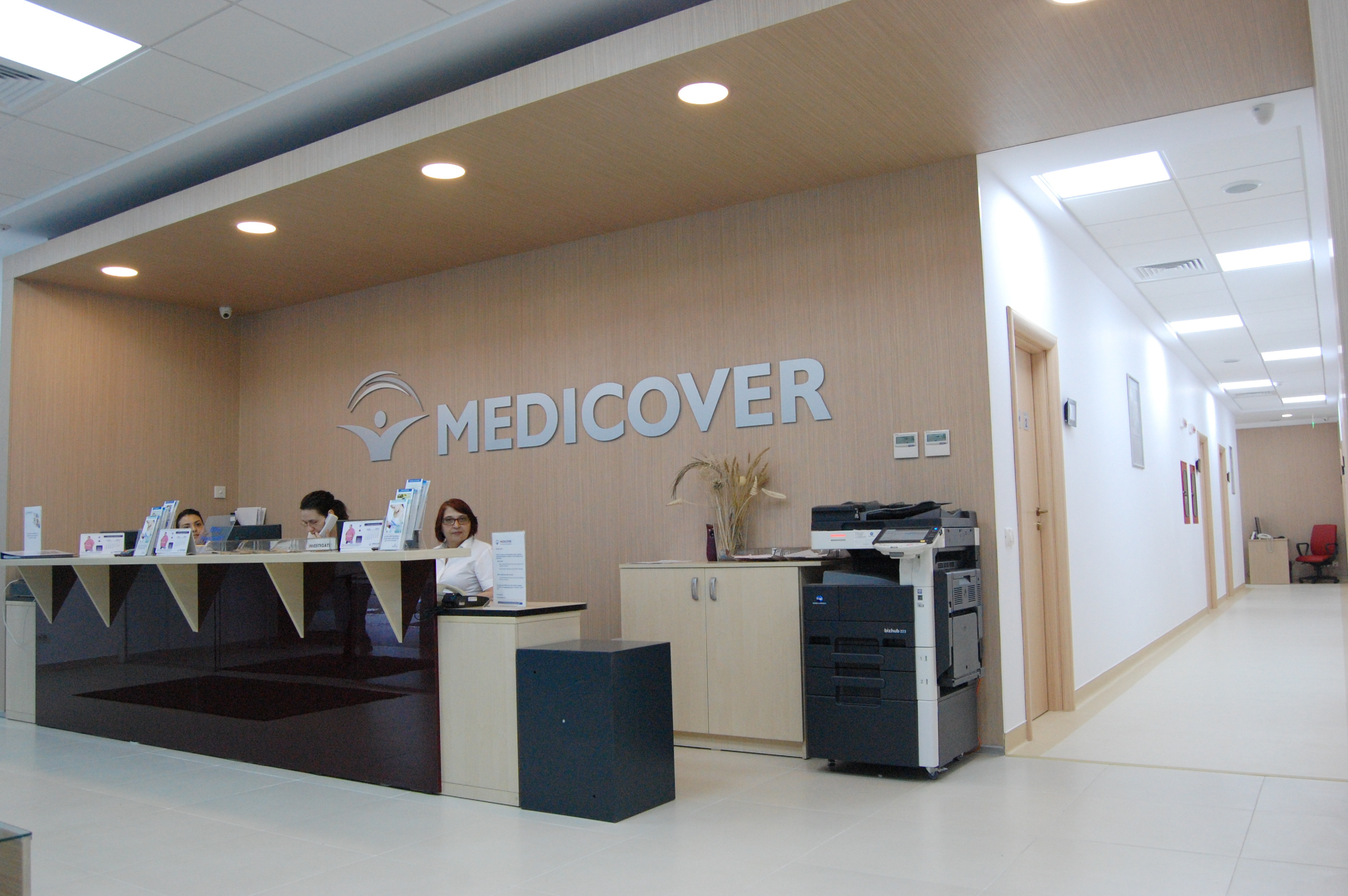 Medicover ajunge la 1.500 de angajaţi