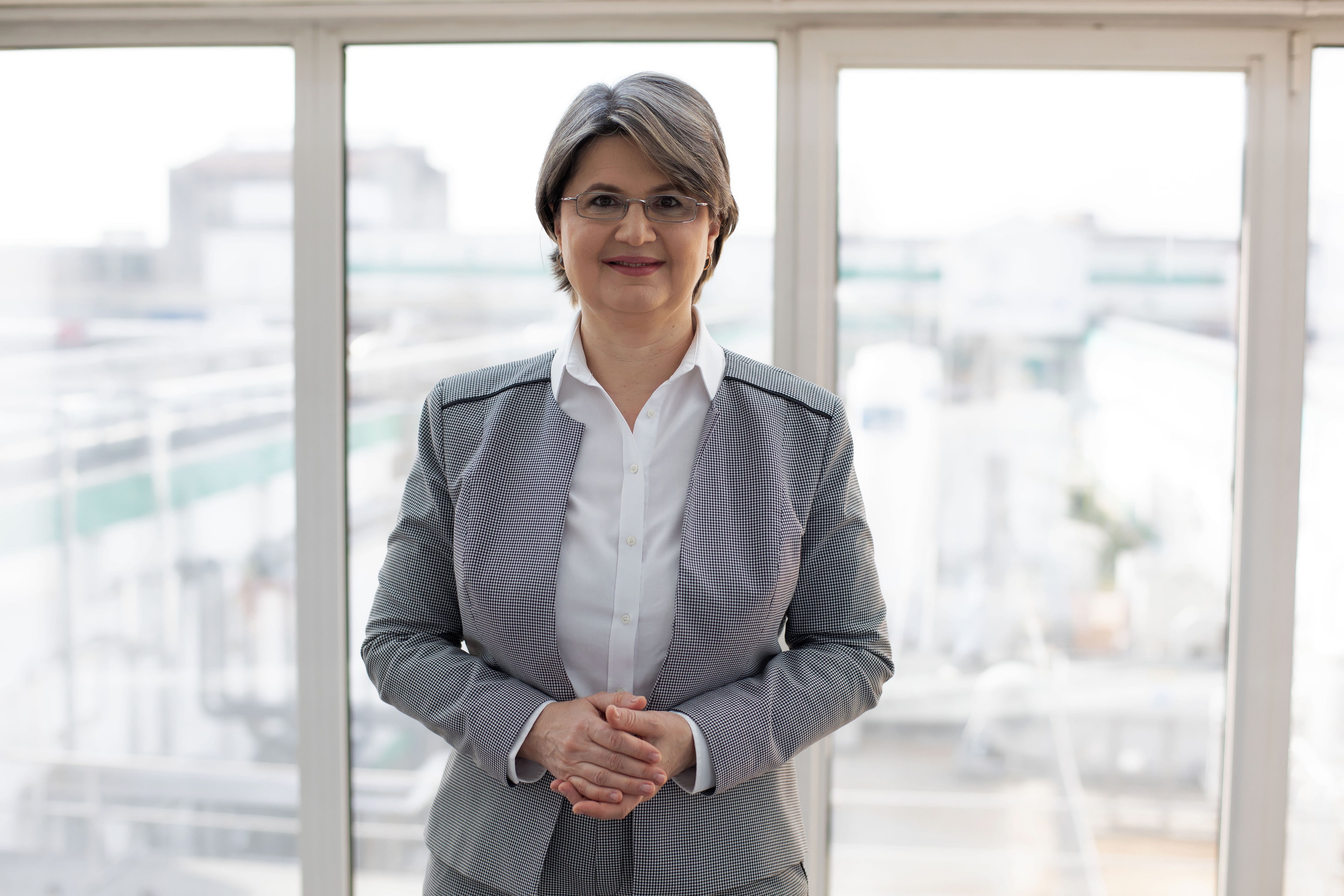 Simona Cocoş, care conduce Zentiva România din 2009, primeşte un nou mandat, până în 2027